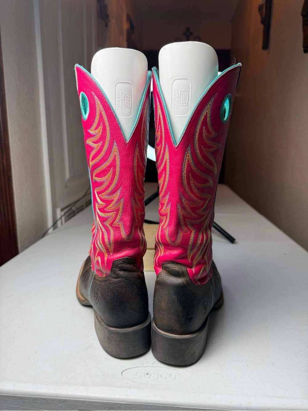Ariat Ladies Round Up Ryder Yukon Chocolate & Magenta Boots Sz 9.5 - Picture 2 of 7